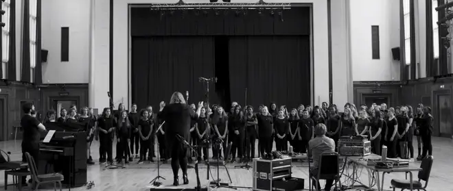The Waltham Forest Youth Choir join Tony Mortimer for re-recording of Christmas song 'Stay Another Day'