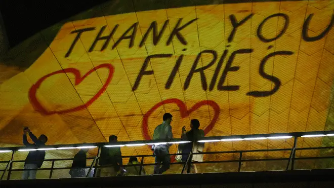 Heartwarming messages light up Sydney Opera House