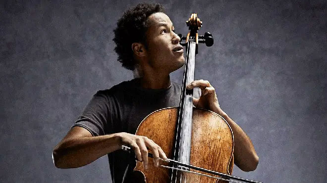 Sheku Kanneh-Mason makes UK chart history