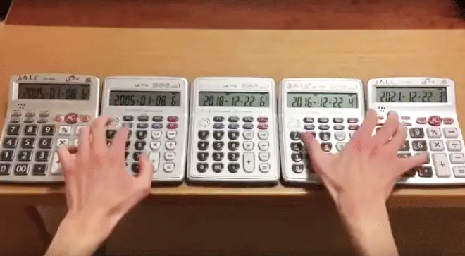 Someone just played Mozart on retro calculators...