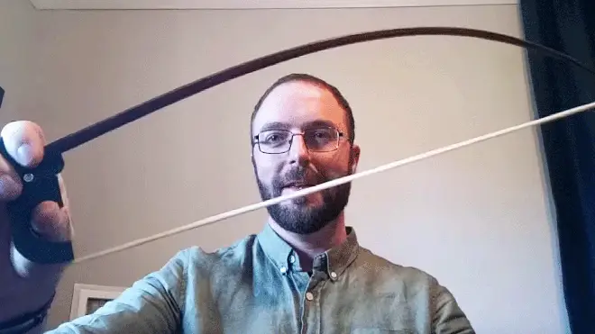 This Australian bow-maker has developed a hinged bow
