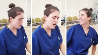 NHS critical care nurse sings and plays piano for her colleagues.