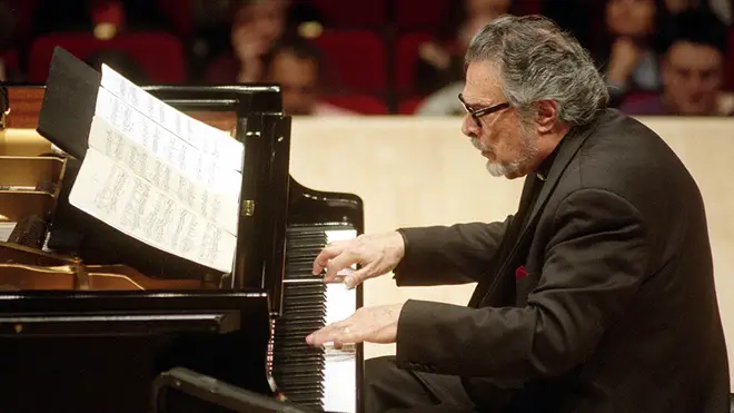 The great American pianist Leon Fleisher has died