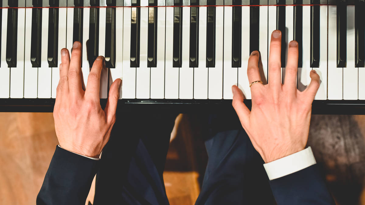 9 easy classical piano pieces to get you started on keys - Classic FM