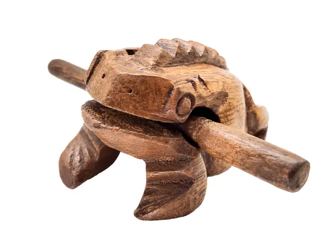 Wooden frog instrument