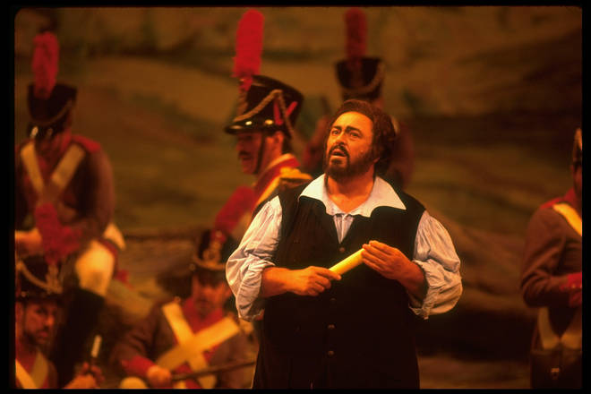 Luciano Pavarotti as Tonio in Donizetti's La Fille du Regiment