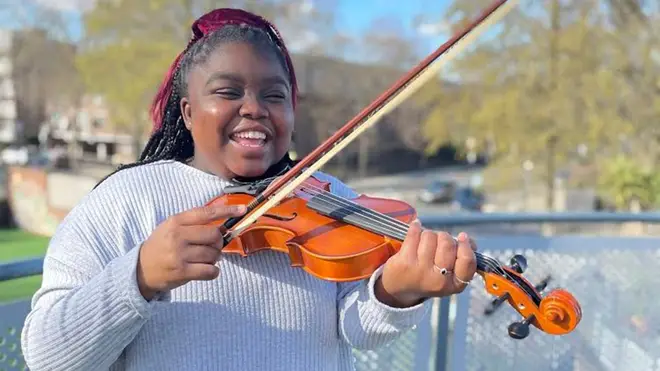 Young patient Kadina, 16, can’t wait to play the violin