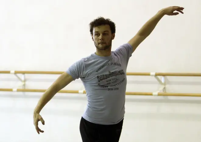 Royal Ballet choreographer Liam Scarlett works with Miami City Ballet dancers