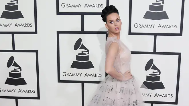 Katy Perry arrives at the GRAMMY Awards 2014