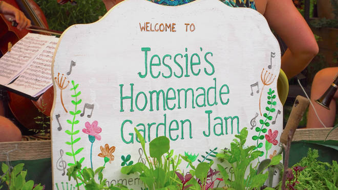 ‘Jessie’s Homemade Garden Jam’ is a series of live and streamed chamber music concerts hosted in a South East London veggie garden.