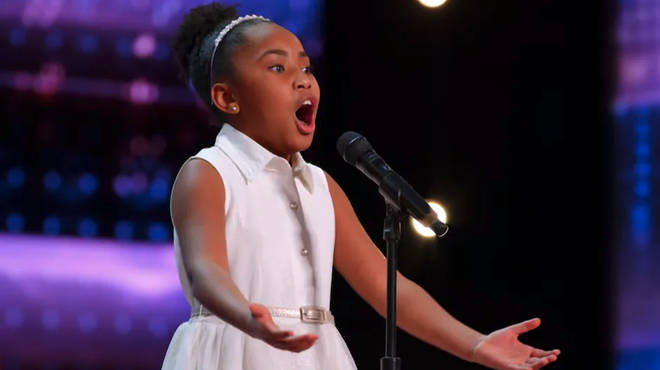 9-year-old soprano Victory Brinker sings French aria to win Golden Buzzer first
