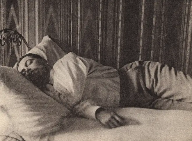 Claude Debussy having a nap