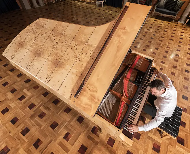 A piano with nine octaves
