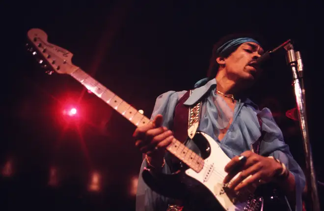 Jimi Hendrix Performs in New York