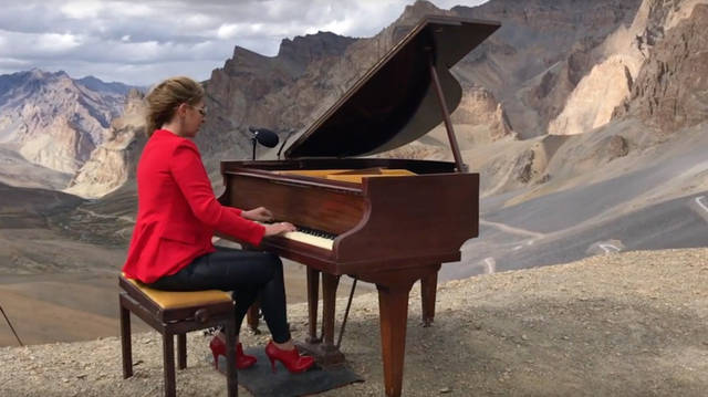 Pianist plays Chopin in the Himalayas