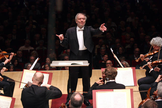 Valery Gergiev's concerts canceled at Carnegie Hall in New York