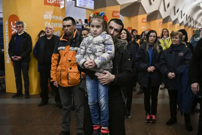 Residents of Kharkiv listened to the musicians play in the underground station
