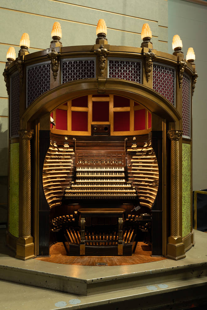 The world’s largest organ has seven manual keyboards and over 1,200 stops.