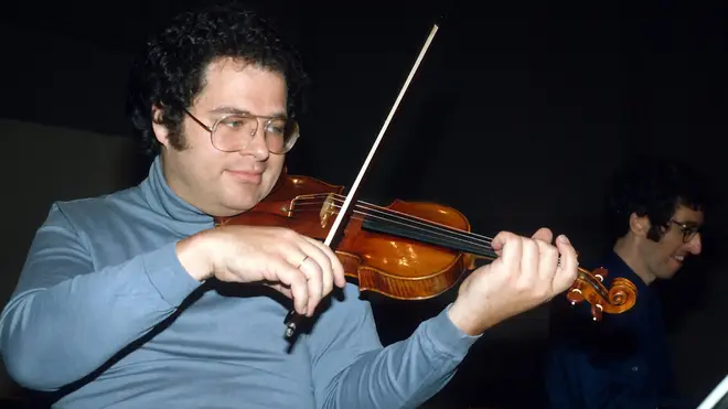 Itzhak Perlman plays in New York in 1981