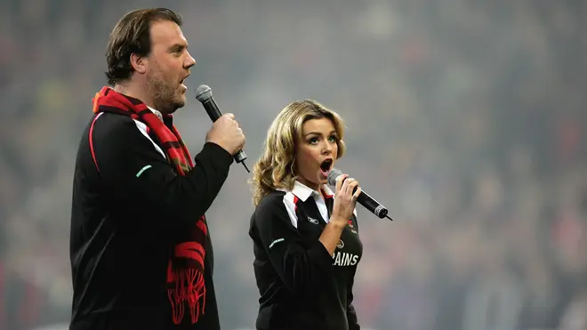 Bryn Terfel and Katherine Jenkins perform the Welsh anthem at Wales v Australia