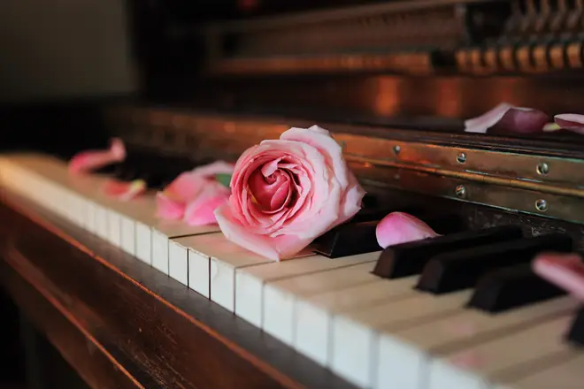7 of the most romantic piano pieces EVER written