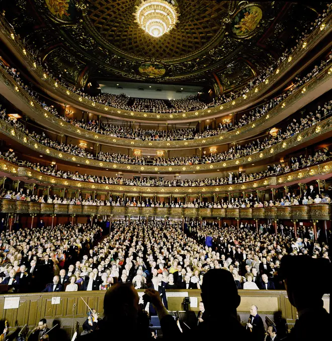 A packed audience at the Metropolitan Opera – the last sight Leonard Warren would see before dying on stage