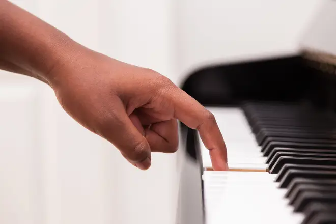 Beginner pianists took 11 weeks of one-to-one lessons, and reported less depression, stress and anxiety