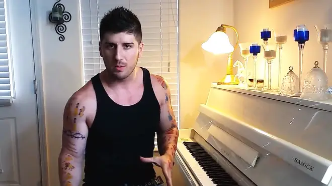 YouTuber, 'Fidabulous', explains how you can fake being good at the piano
