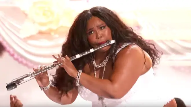 Lizzo's flute solo at BET Awards 2019