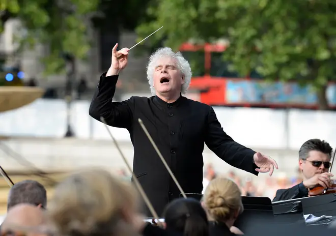 Simon Rattle conducts the LSO in Trafalgar Square, London