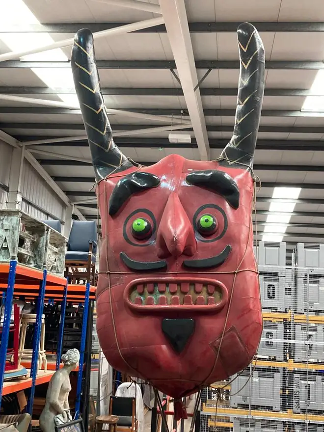 This devil head was made for a production of ‘Benvenuto Cellini’ in 2014, however, never got used on stage.