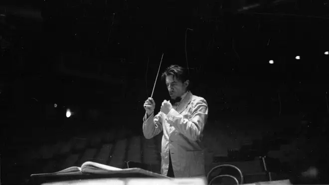 John Barbirolli conducting the Halle orchestra in 1953