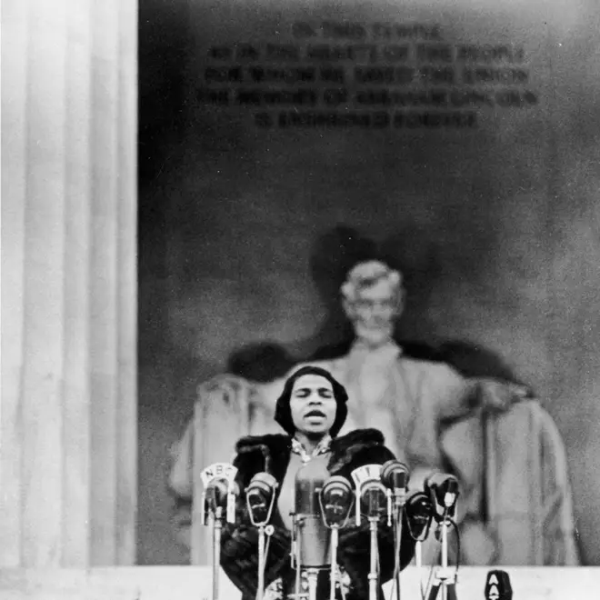 Marian Anderson sings on the steps of the Lincoln Memorial in Washington D.C.
