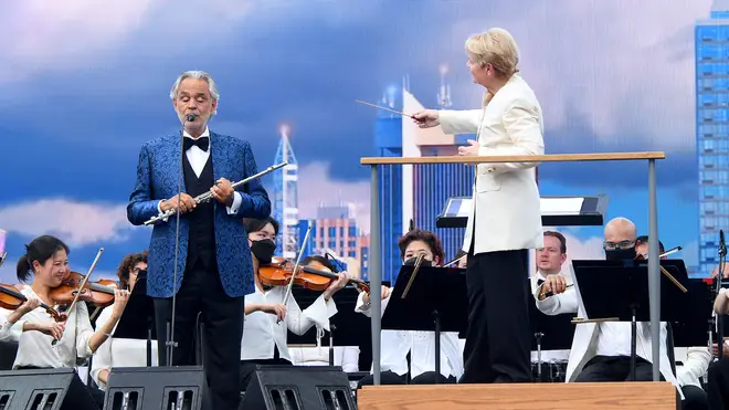 Marin Alsop conducts Andrea Bocelli and the New York Philharmonic during the We Love NYC: The Homecoming Concert in 2021