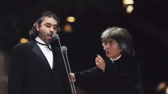 Seiji Ozawa conducts Andrea Bocelli in concert, 2000.