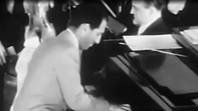 George Gershwin plays the piano in a 1931 performance of ‘I Got Rhythm’.