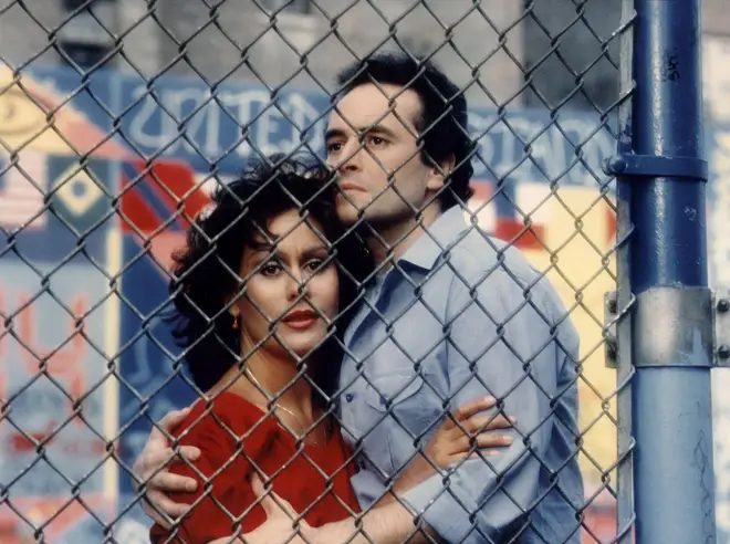 Kiri Te Kanawa and José Carreras in a photoshoot for their recording of West Side Story.