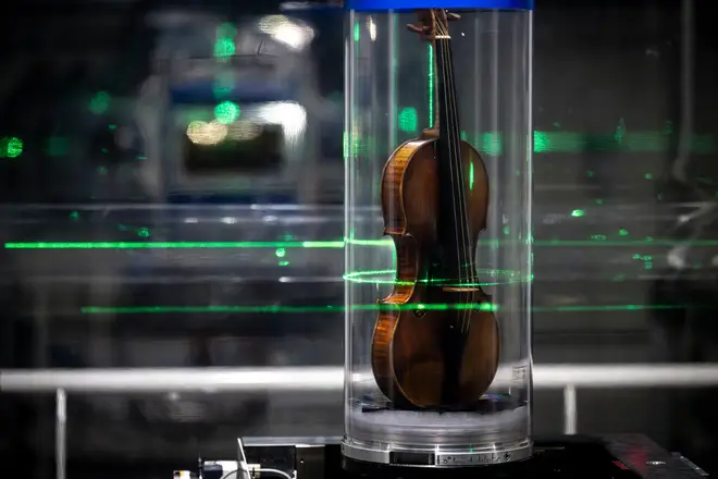 The non-destructive X-ray analysis will allow scientists to see microscopic details within the violin’s wood, and reconstruct a 3D image of the violin.