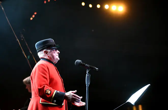 Colin Thackery performing at Classic FM Live