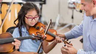 Frederick Bremer School gives every new pupil a violin